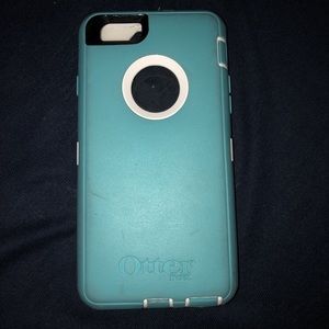 White and Teal IPhone 6s Otterbox Case